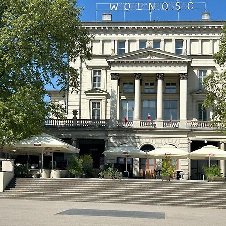 Apartamenty Pl. Wolnosci 6 Poznań Eksteriør bilde